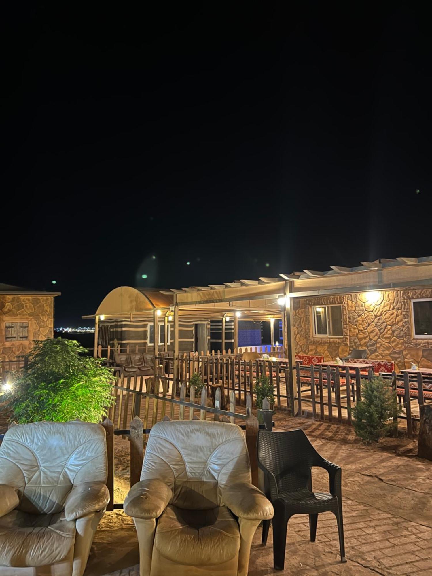 Wadi Rum Sky Camp Exterior foto